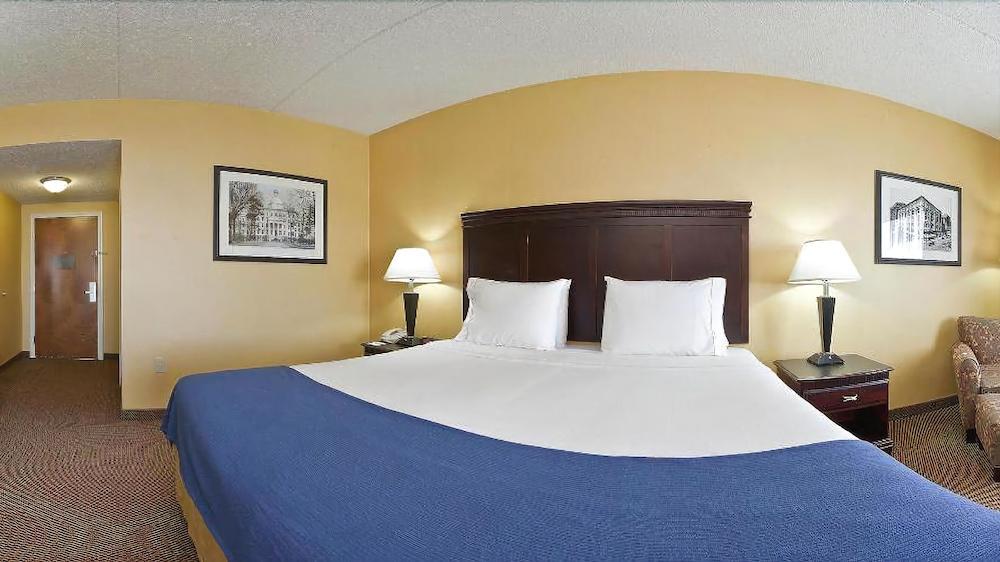 Holiday Inn Express Hotel & Suites Louisville South-Hillview, An Ihg Hotel Eksteriør billede